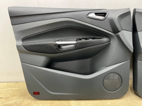 Tapicerka Ford C-Max MK2 12-19r. boczki drzwi KOMPLET prawy lewy tył przód boczek