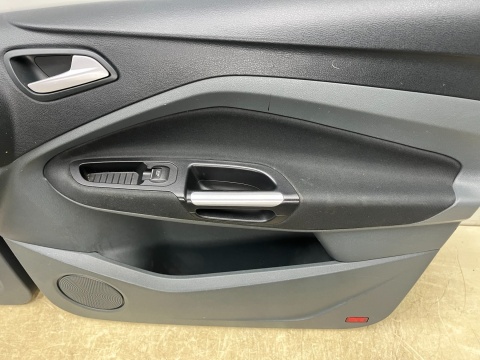 Tapicerka Ford C-Max MK2 12-19r. boczki drzwi KOMPLET prawy lewy tył przód boczek