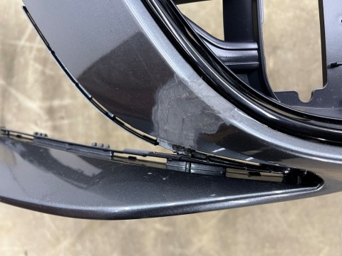 Zderzak przedni Audi A6 C9 25r.- przód 6XPDC spryski 4P0807437C