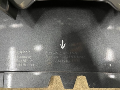 Zderzak przedni Audi A6 C9 25r.- przód 6XPDC spryski 4P0807437C