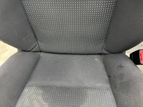 Fotele Ford C-Max MK2 12-19r. PODGRZEWANE EUROPA komplet