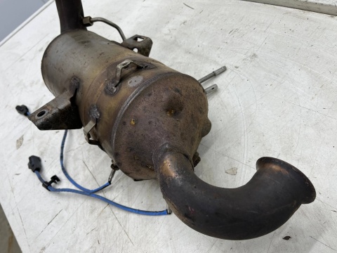 Katalizator Ford C-max MK2 Focus MK3 12-19r. 1.6 2.0 TDCi DIESEL oryginalny pełny nie wybity av61-5h270-pa