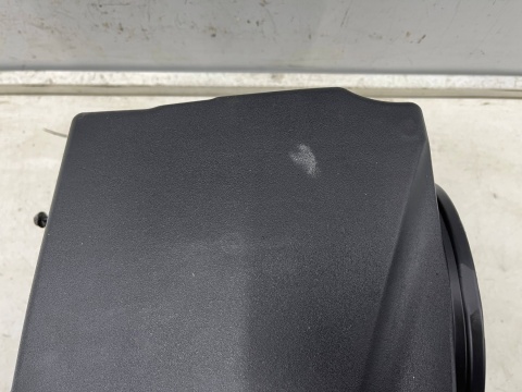 Obudowa filtra powietrza Ford C-Max MK2 Focus MK3 Volvo V40 12-19r. 1.6 TDCi 1.0b nieuszkodzona av61-9600-bf