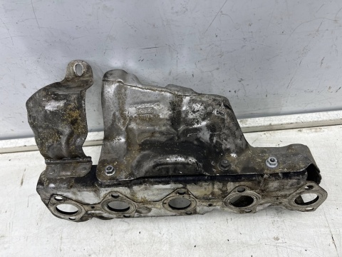 Osłona termiczna Citroen Peugeot Ford Mazda Volvo 1.6 TDCi 1.6 HDi diesel uszczelka kolektora wydechowego 9672921080