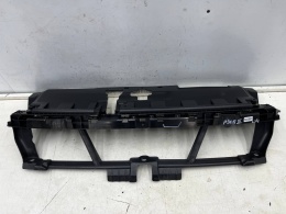 Pas przedni Peugeot 308 II T9 LIFT 17-21r. wzmocnienie górne atrapy zderzaka ramka stelaż osłona górna oryginalne 9817230777