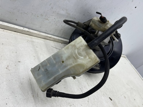 Pompa hamulcowa Ford C-max MK2 12-19r. 1.6 TDCi serwo wspomaganie hamulca Europa av61-2b195-ke