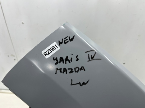 Poszycie Toyota Yaris 4 IV XP21 Mazda 2 Hybrid 20r.- NOWY lewy tylny błotnik panel ĆWIARTKA ORYGINALNA