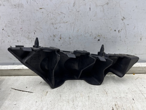 Ślizg Ford C-Max MK2 CMax Mk2 12-19r. lewe przednie mocowanie zderzaka do błotnika lewy przód am51-17d959-a