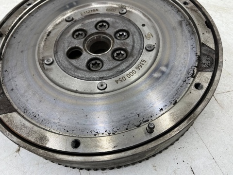 Sprzęgło Ford B-max C-max Fiesta Focus Galaxy Kuga Mondeo S-max Volvo S40 S60 S80 1.6 TDCi koło zamachowe tarcza docisk SACHS