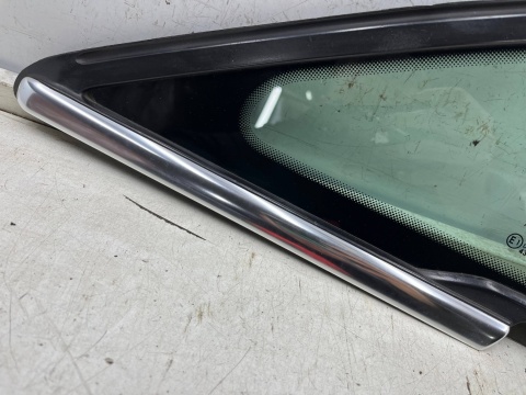 Szyba boczna Ford C-Max MK2 CMax Mk2 12-19r. lewy przedni trójkąt karoseryjna oryginalna chrom lewy przód