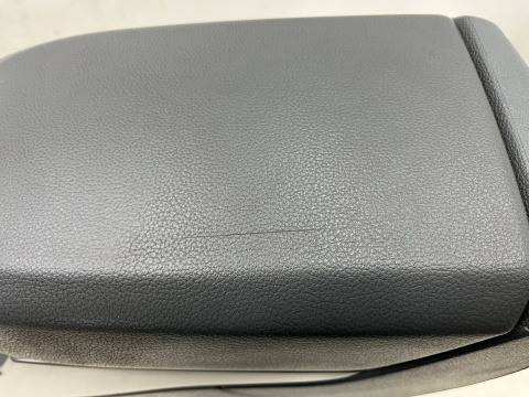 Tunel środkowy Ford C-Max MK2 12-19r. podłokietnik usb aux uchwyt na kubki Europa am51-0r043b63-cr