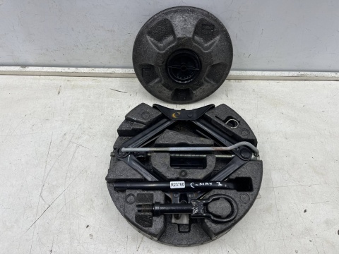 Wkład koła zapasowego Ford C-Max MK2 Focus MK3 12-19r. winda klucz zestaw narzędzi bagażnika styropian bm51-17009-ec