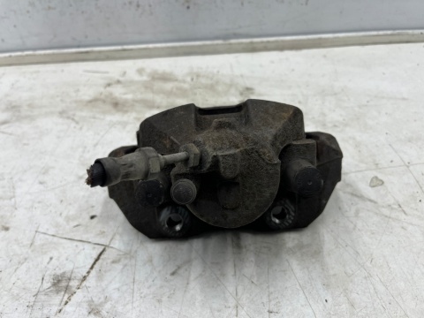 Zacisk hamulcowy Ford C-max MK2 Focus MK3 Kuga Volvo C30 C70 S40 V40 V50 12r.- LEWY przedni jarzmo lewy przód