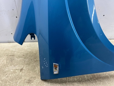 Błotnik Opel Zafira B II 05-14r. prawy przedni prawy przód Z20N