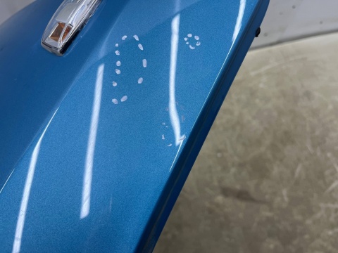 Błotnik Opel Zafira B II 05-14r. prawy przedni prawy przód Z20N