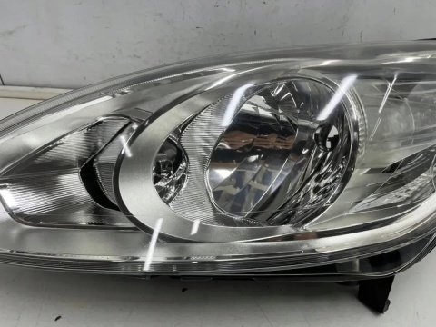 Lampa reflektor Ford C-Max MK2 + Grand 10-14r LEWA przednia EU am5113w030ae