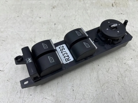 Przełącznik Ford C-Max MK2 Focus Mk3 Kuga Mk2 12-19r podnoszenia szyb lewy przedni regulacja składanie lusterek