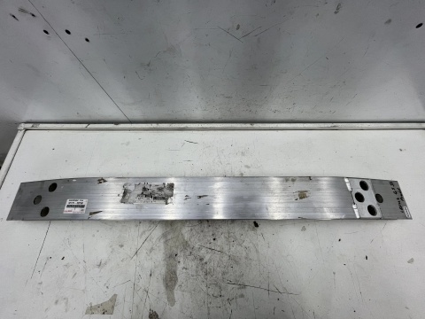 Belka zderzaka Lexus GS III 05-12r. przednie wzmocnienie pasa chłodnic przód oryginalne 52131-30260
