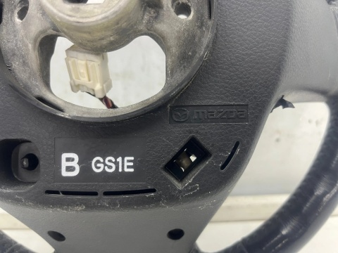 Kierownica Mazda 6 II GH 07-12r. multifunkcyjna skórzana gs1d32980