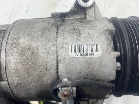 Kompresor klimatyzacji Opel Zafira B 05-14r. 1.9CDTI