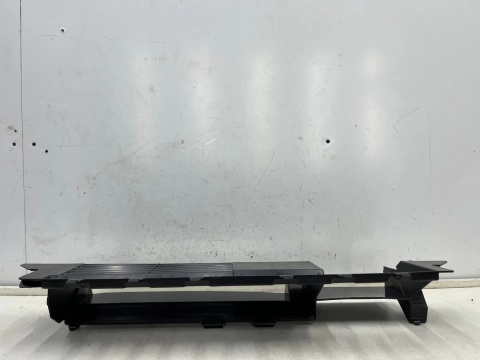 Pas przedni Citroen Berlingo Partner Rifter Doblo Combo E ProAce City 18r.- wzmocnienie kierownica powietrza dolna część