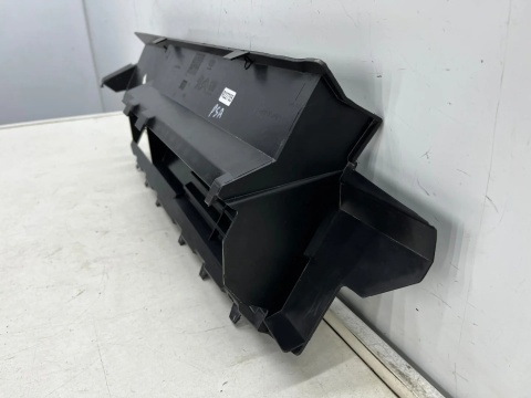 Pas przedni Citroen Berlingo Partner Rifter Doblo Combo E ProAce City 18r.- wzmocnienie kierownica powietrza dolna część