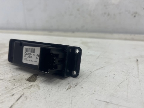 Przełącznik Mazda 6 II GH 07-12r. prawy przód panel sterowania podnoszenia szyb GS1D66370