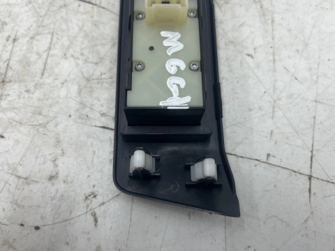 Przełącznik Mazda 6 II GH 07-12r. przycisk pokrętło regulacji poziomu świateł włącznik DSC gs1e66170b