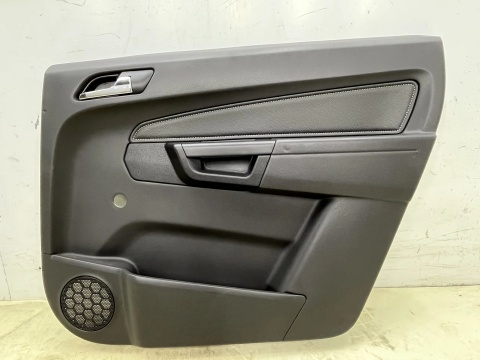 Tapicerka Opel Zafira B 05-14r. boczki drzwi skórzane dekory podświetlane klamki KOMPLET