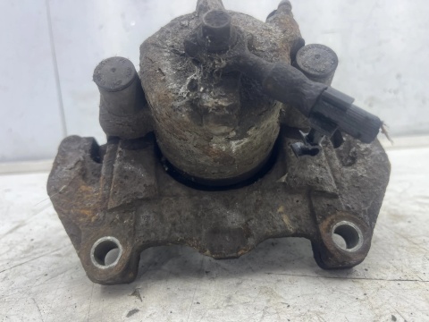 Zacisk hamulcowy Opel Zafira B 05-14r. Jarzmo Prawy przedni