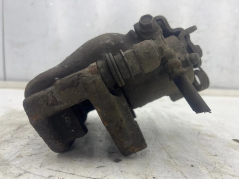 Zacisk hamulcowy Opel Zafira B 05-14r. prawy tył