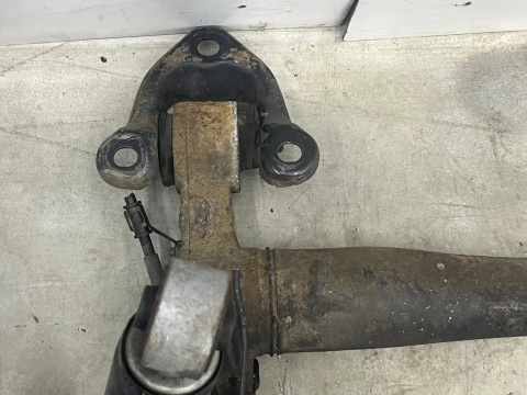 Belka zawieszenia Opel Zafira B 05-14r. tylna belka wózek zwrotnice NOWE amortyzatory