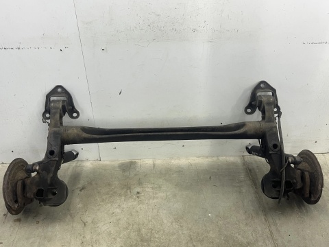 Belka zawieszenia Opel Zafira B 05-14r. tylna belka wózek zwrotnice NOWE amortyzatory