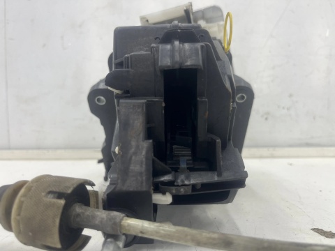 Lewarek zmiany biegów Opel Zafira B 05-14r. automat linka wybierak dźwignia 13142071