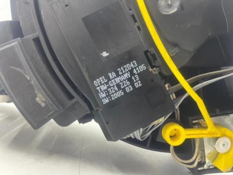 Lewarek zmiany biegów Opel Zafira B 05-14r. automat linka wybierak dźwignia 13142071