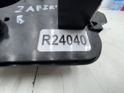 Manetka Opel Zafira B 05-14r. pająk przełącznik zespolony taśma 13177916