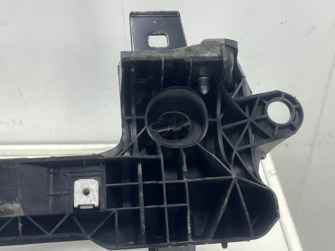 Pas przedni Porsche Cayenne III 9y 17r.- wzmocnienie ramka chłodnic oryginalny 9y0805594r