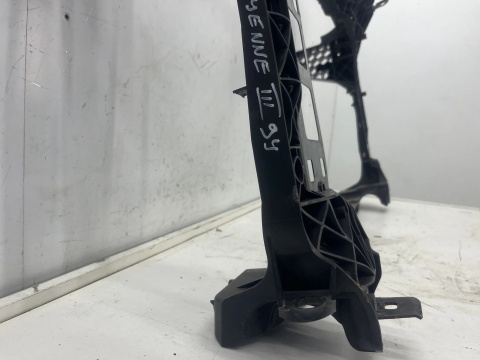 Pas przedni Porsche Cayenne III 9y 17r.- wzmocnienie ramka chłodnic oryginalny 9y0805594r