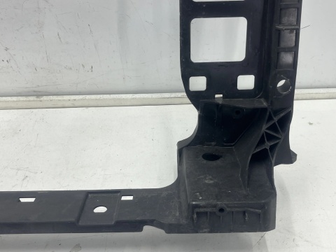 Pas przedni Porsche Cayenne III 9y 17r.- wzmocnienie ramka chłodnic oryginalny 9y0805594r