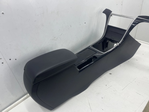 Tunel środkowy Mazda 6 II GH 07-12r. podłokietnik uchwyt na kubki EU gs1d-64426