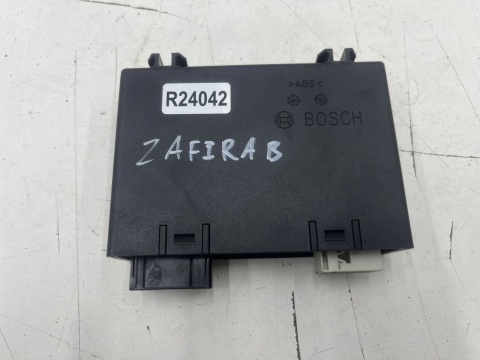 Moduł Opel Zafira B 05-14r. sterownik parkowania czujników PDC 13181070