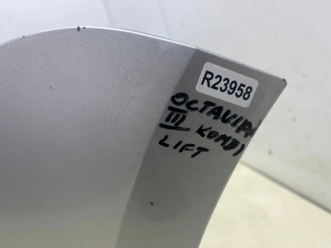 Zderzak tylny Skoda Octavia 3 III 16-19r. Lift tył Kombi 4XPDC 5E9807421G