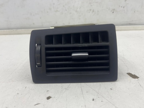 Kratka nawiewu Opel Zafira B 05-14r. lewa kierowcy boczna nadmuchu deski