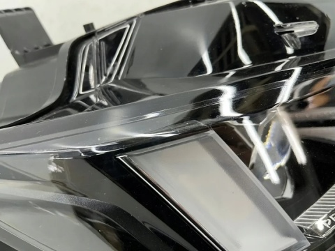 Lampa reflektor Peugeot 508 II 18-23r. PRAWA przednia FULL LED Europa oryginal PRAWY przód 9839014080