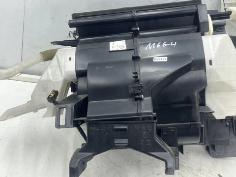 Nagrzewnica Mazda 6 II GH 07-12r. obudowa chłodnicy wody parownik klimatyzacji Europa gs1eb