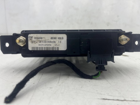 Nagrzewnica elektryczna dodatkowa grzałka w nagrzewnicy Opel Zafira B 05-14r. 13204090