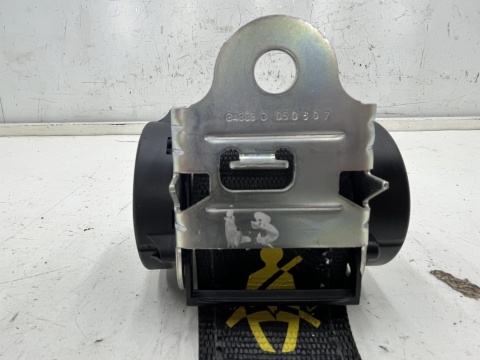 Pas bezpieczeństwa Opel Zafira B 05-14r. lewy tylny trzeci rząd 13202804