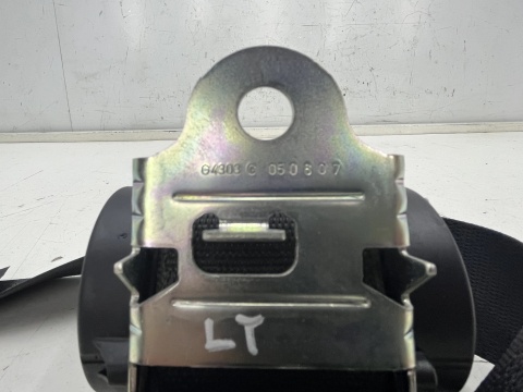 Pas bezpieczeństwa Opel Zafira B 05-14r. lewy tylny trzeci rząd 13202804