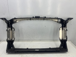 Pas przedni Audi A6 C8 Audi A7 C8 Sportback II 18-25r. wzmocnienie czołowe