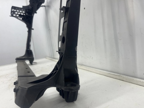 Pas przedni Porsche Cayenne III 9y 17r.- wzmocnienie ramka chłodnic oryginalny 9y0805594r